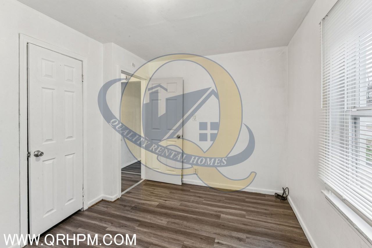 991 South Ballenger Highway - Photo 7 of 14