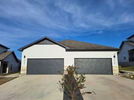 featured image of 820 Staglin Street