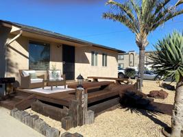 featured image of 1376 Thomas Ave