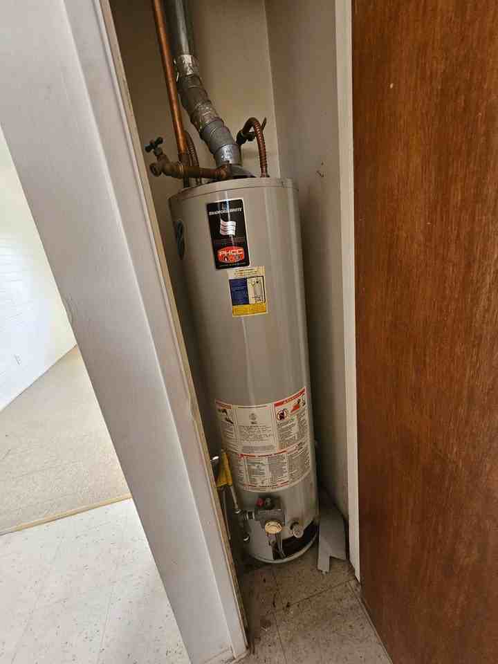 Oakwood Terrace Apartments - Photo 6 of 16