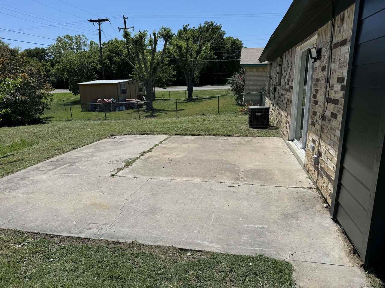 2009 Pleasant Ln - Photo 5 of 18