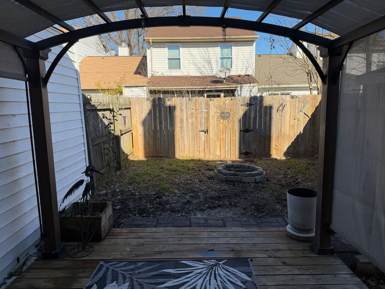 1159 Old Clubhouse Rd - Photo 3 of 20