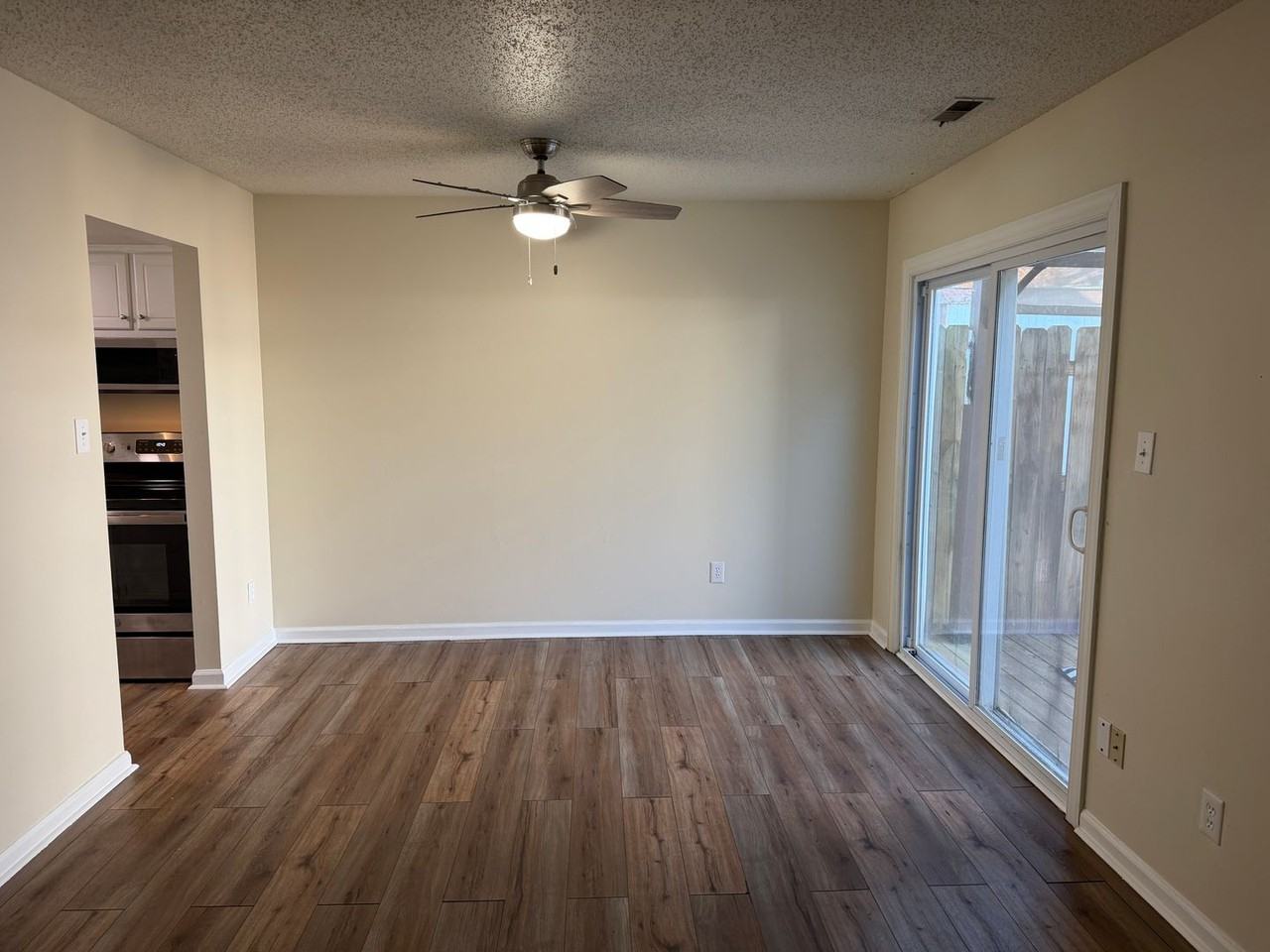 1159 Old Clubhouse Rd - Photo 6 of 20