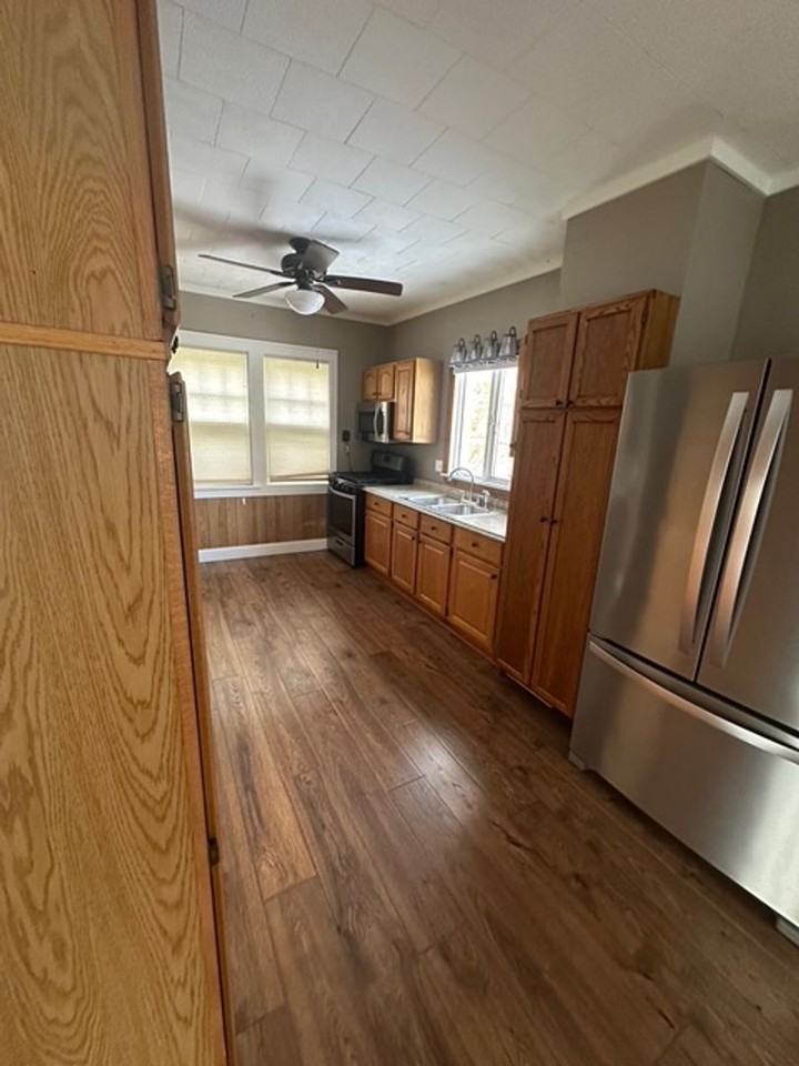 25 Meech Park - Photo 4 of 24