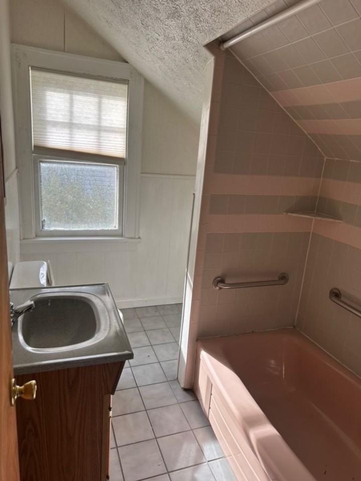 25 Meech Park - Photo 6 of 24