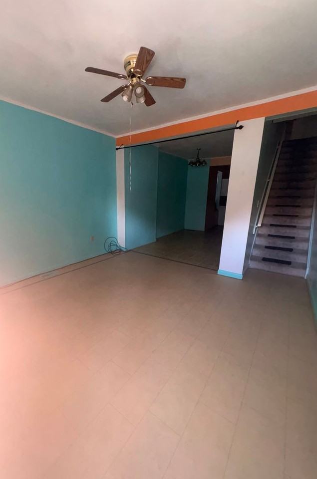 529 Thomas St - Photo 2 of 14