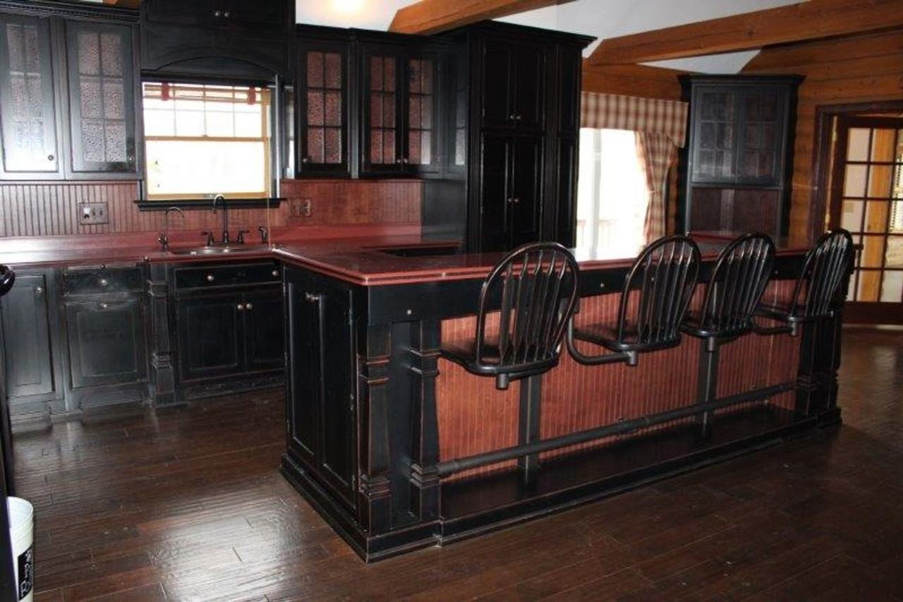 1400 Lisburn Rd - Photo 2 of 9