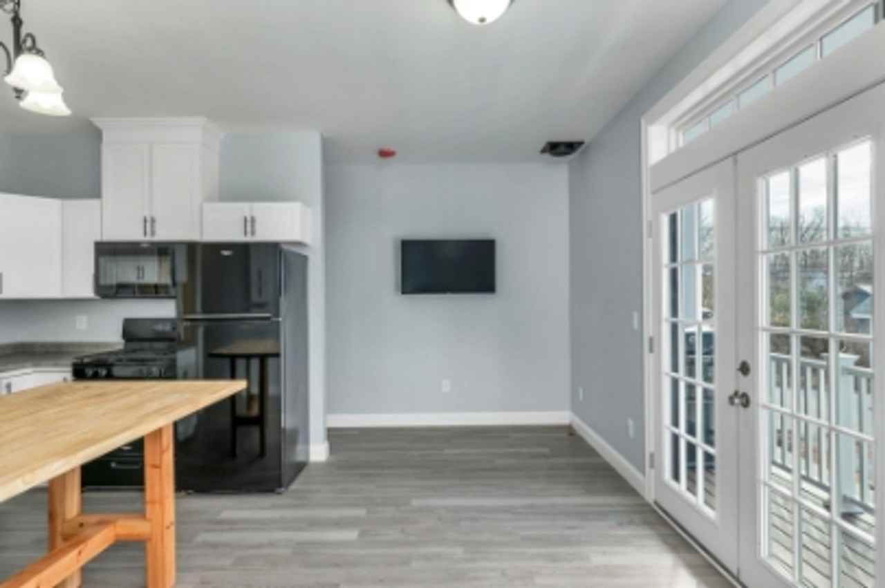 65 Main St - Photo 2 of 10