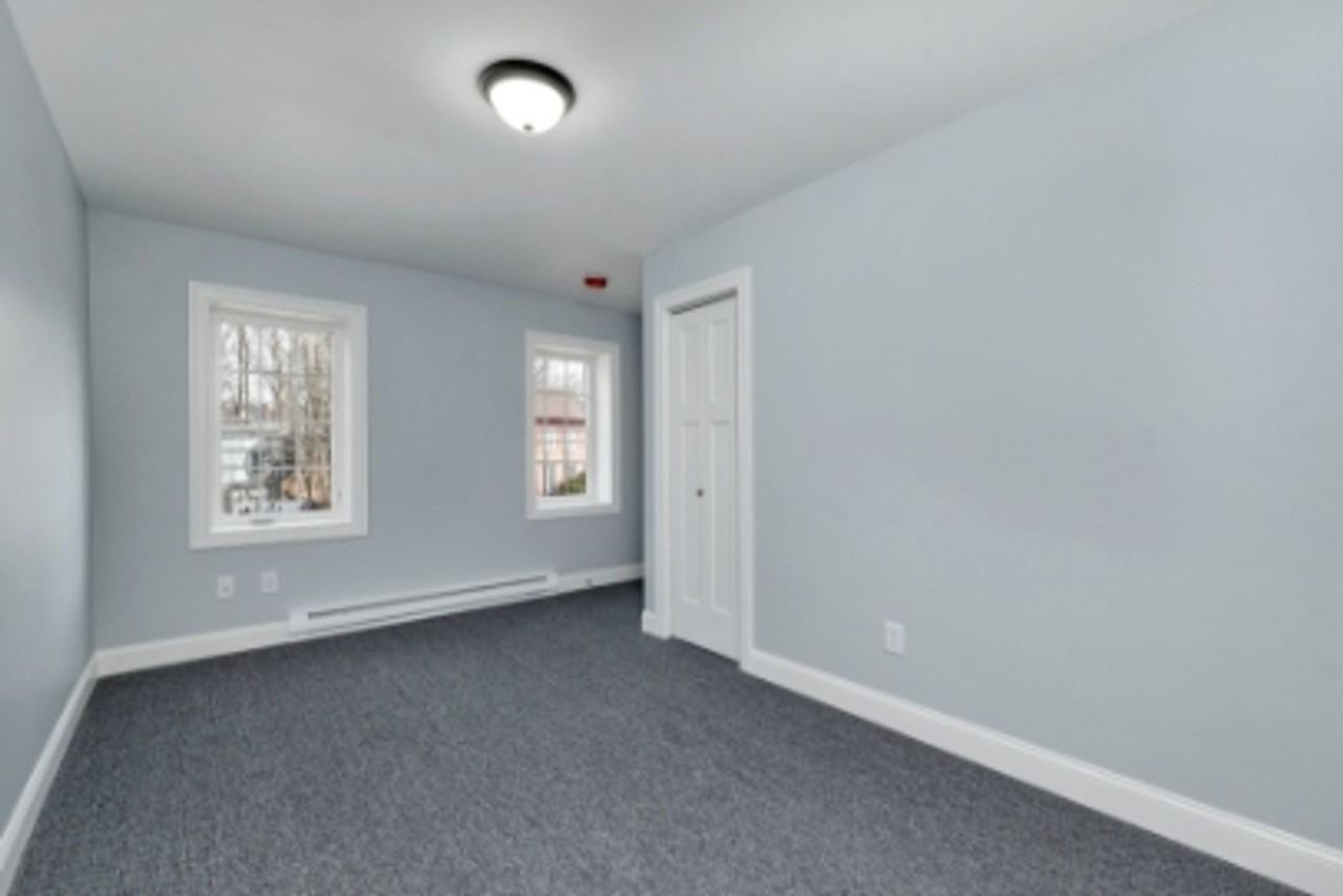 65 Main St - Photo 5 of 10