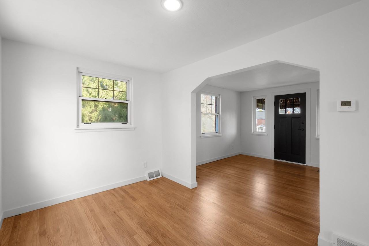 36 Garden Ter - Photo 6 of 33