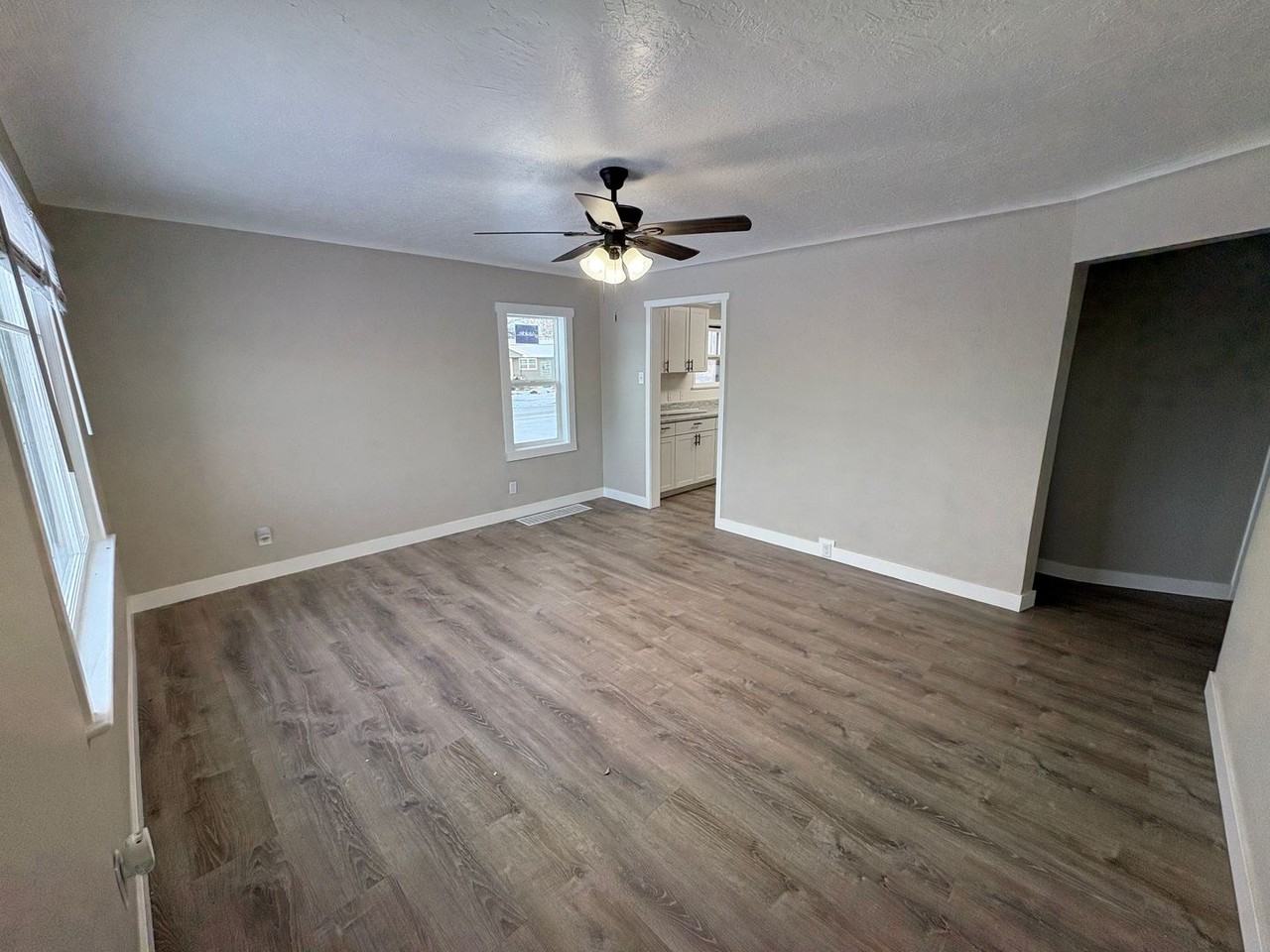 12 Mac Arthur Avenue - Photo 3 of 18