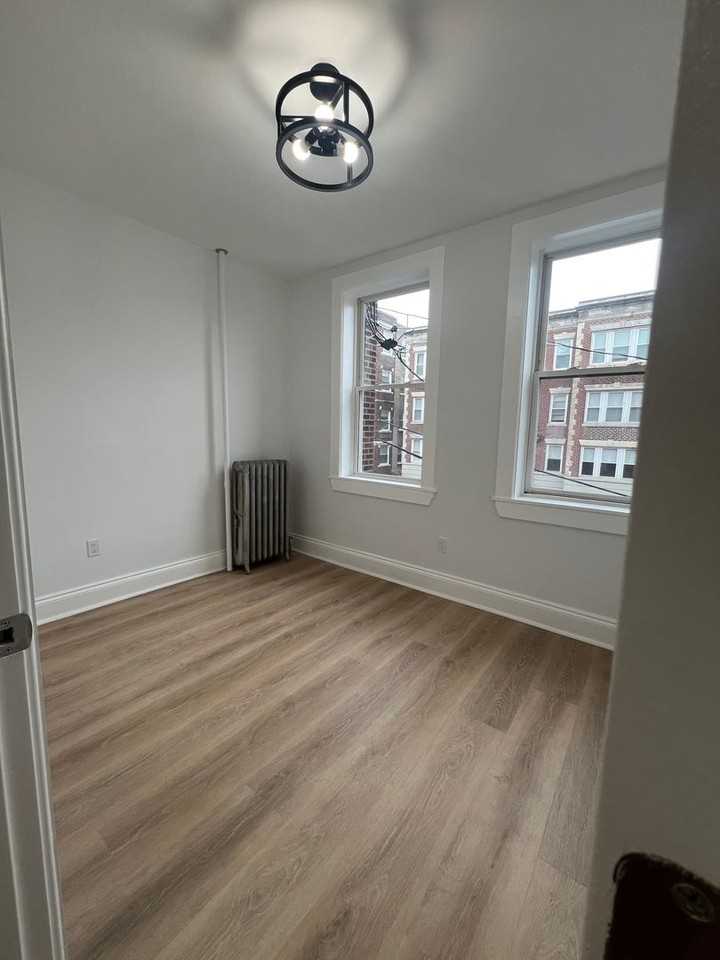 111 Brainerd Road - Photo 6 of 9