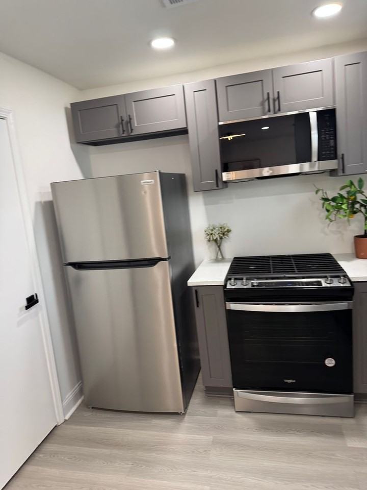 3475 Meadowlane Pl Sw