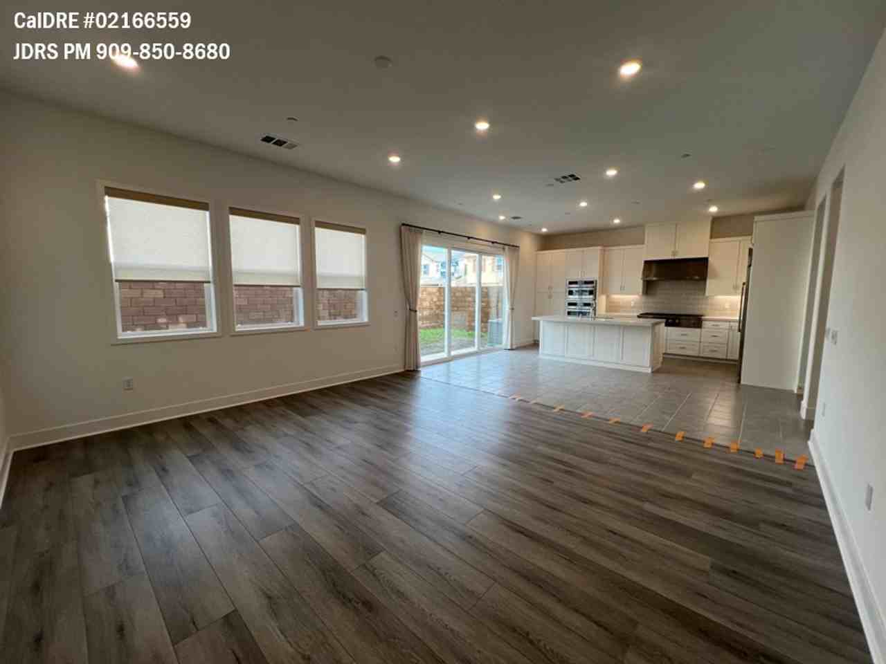 1228 Jurupa Dr - Photo 6 of 19