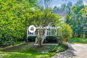 featured image of 6808 Vernie Drive