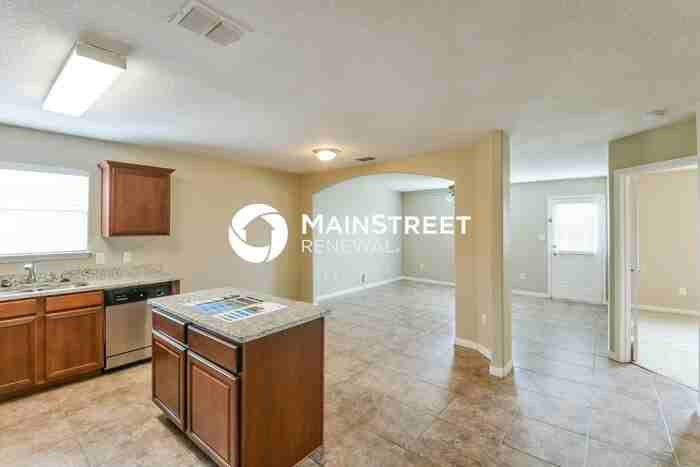 5611 Forest Cyn - Photo 4 of 16