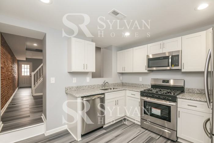 517 E Gittings St - Photo 6 of 15