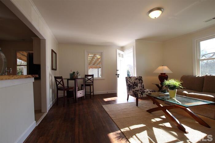 2127 Milburnie Rd - Photo 3 of 11