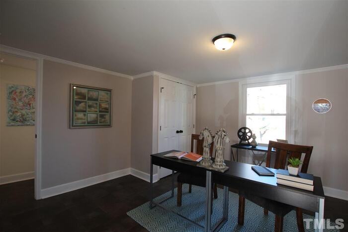 2127 Milburnie Rd - Photo 5 of 11