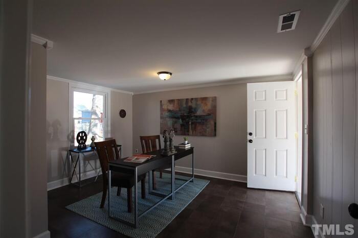 2127 Milburnie Rd - Photo 6 of 11