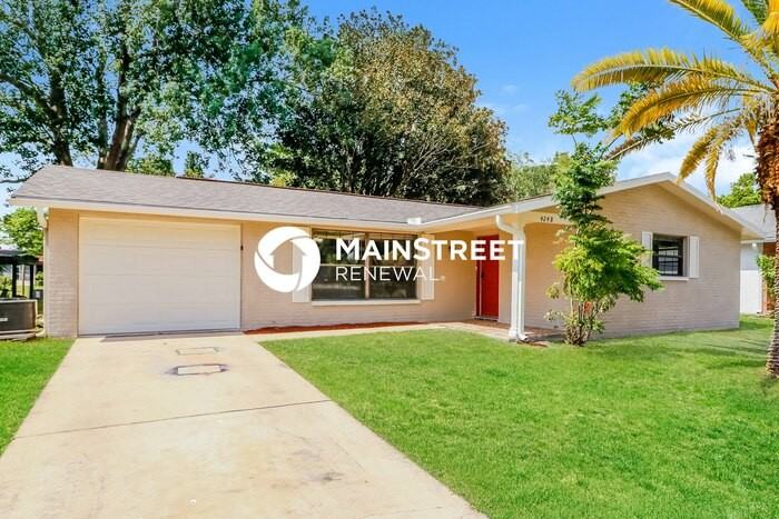 4248 Raccoon Loop - Photo 2 of 16