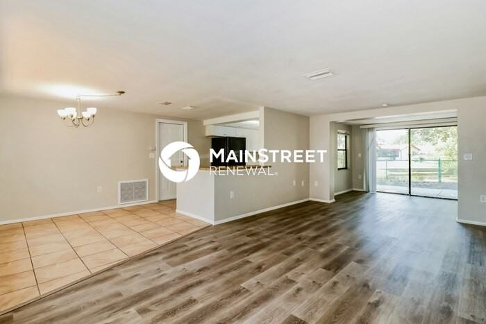 4248 Raccoon Loop - Photo 4 of 16