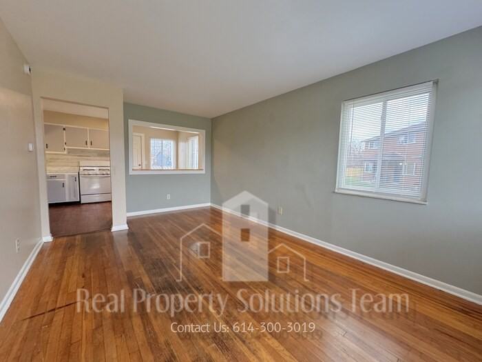 5740 Arborwood Ct #D - Photo 4 of 19