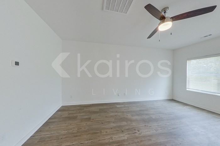 6144 Taramore Lane Northwest - Photo 6 of 31