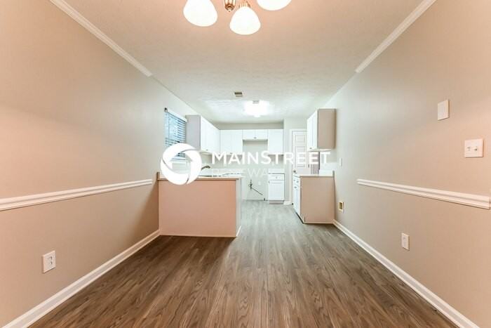 2520 Lake Royale Drive - Photo 4 of 14