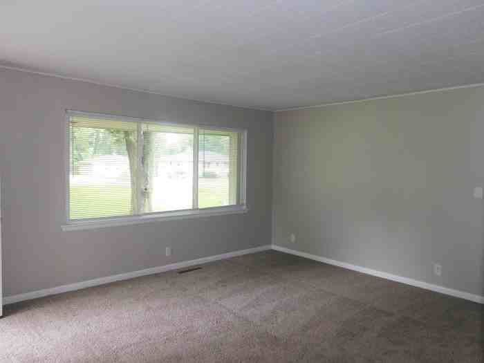 901 Mahrenholz Avenue - Photo 3 of 17