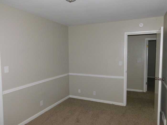 901 Mahrenholz Avenue - Photo 7 of 17