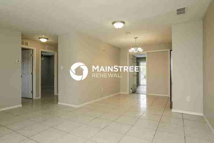 5107 5th St W - Photo 4 of 16