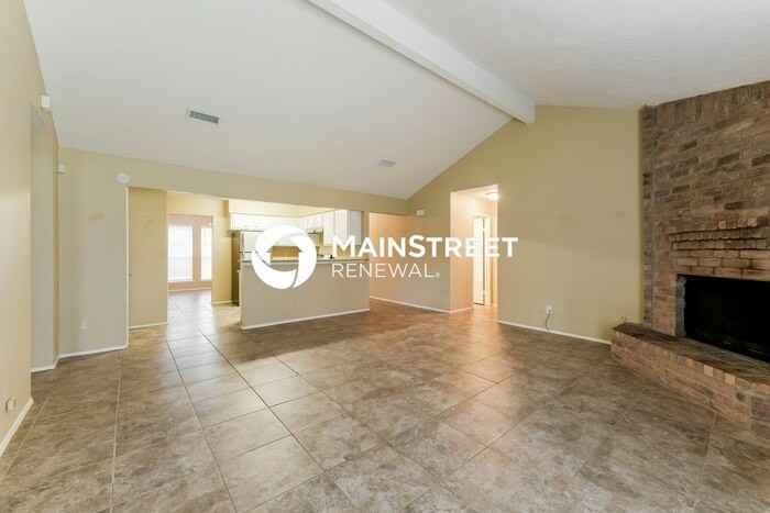 9415 Charterlawn Circle - Photo 3 of 16