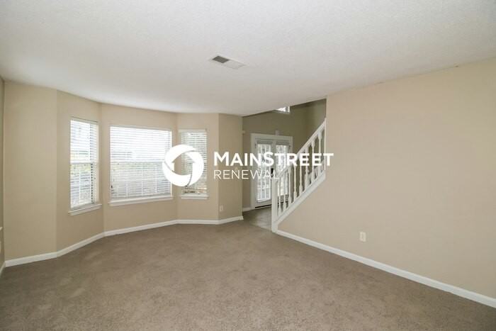 6129 Pomerania Trl - Photo 6 of 18