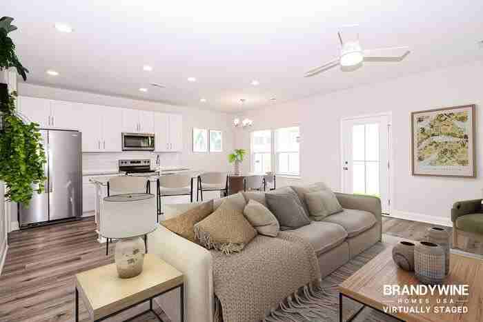 1032 Wildflower Dr - Photo 6 of 49