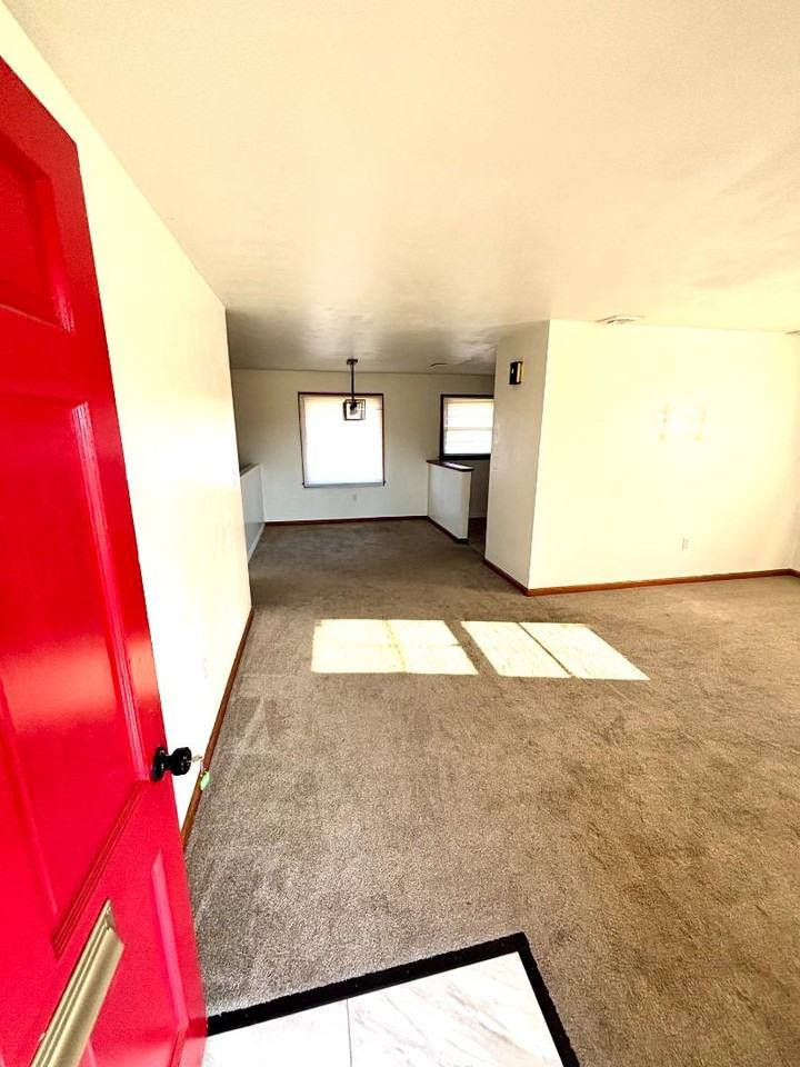 4521 Northridge Street Northeast - Photo 3 of 20