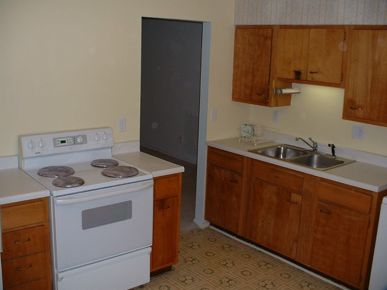 717 6th Ave #NA - Photo 5 of 19