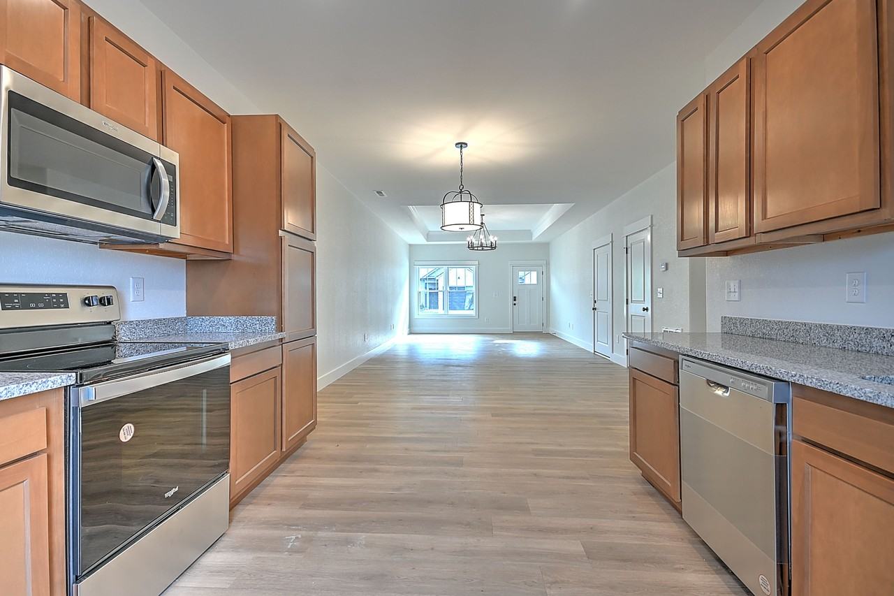 Alders Grv #68 - Photo 7 of 29