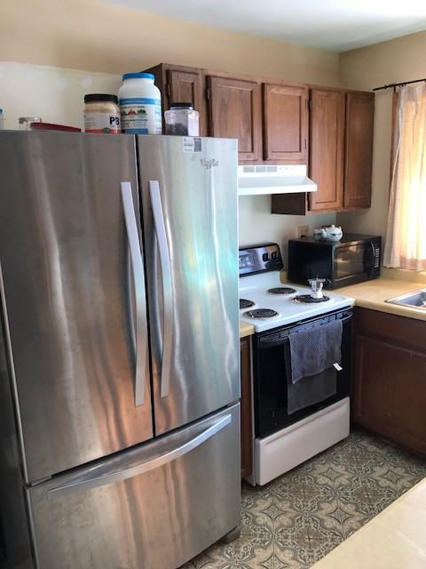 1002 Franklin Street - Photo 4 of 9