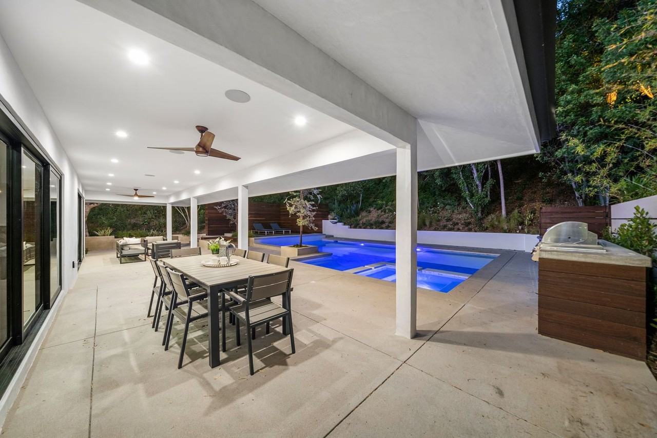 16110 Clear Oak Dr #NA - Photo 4 of 45