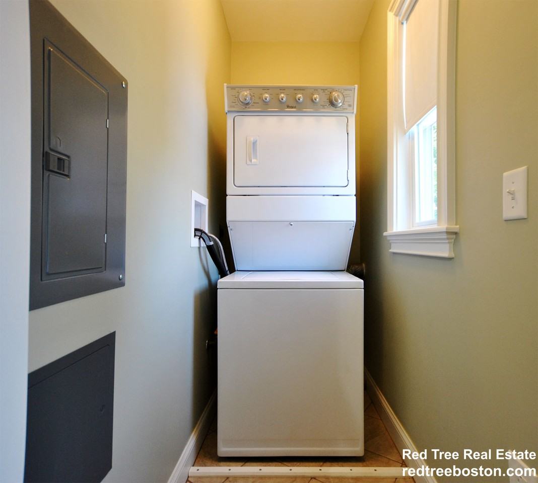38 Turner St #2 - Photo 6 of 18