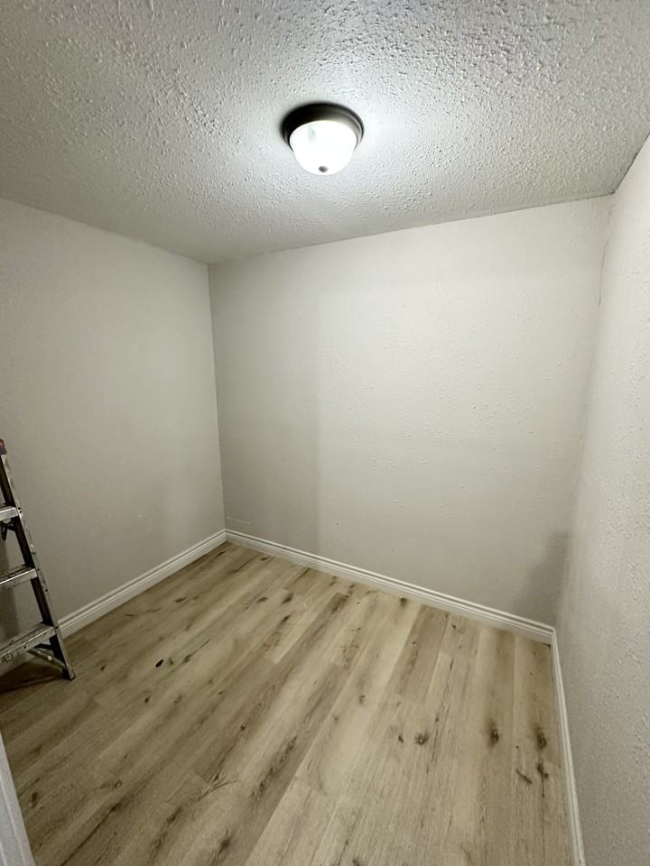 113 Fred St #NA - Photo 3 of 9