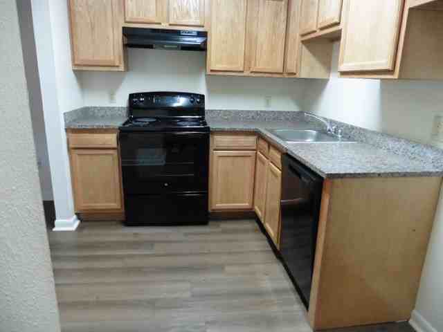 4102 Hessmer Ave #3 - Photo 6 of 14