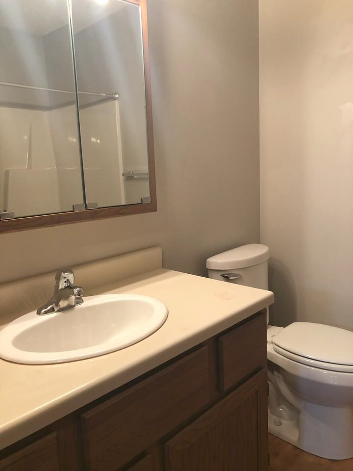 4907 W Kirkwood Cir #2 - Photo 5 of 9