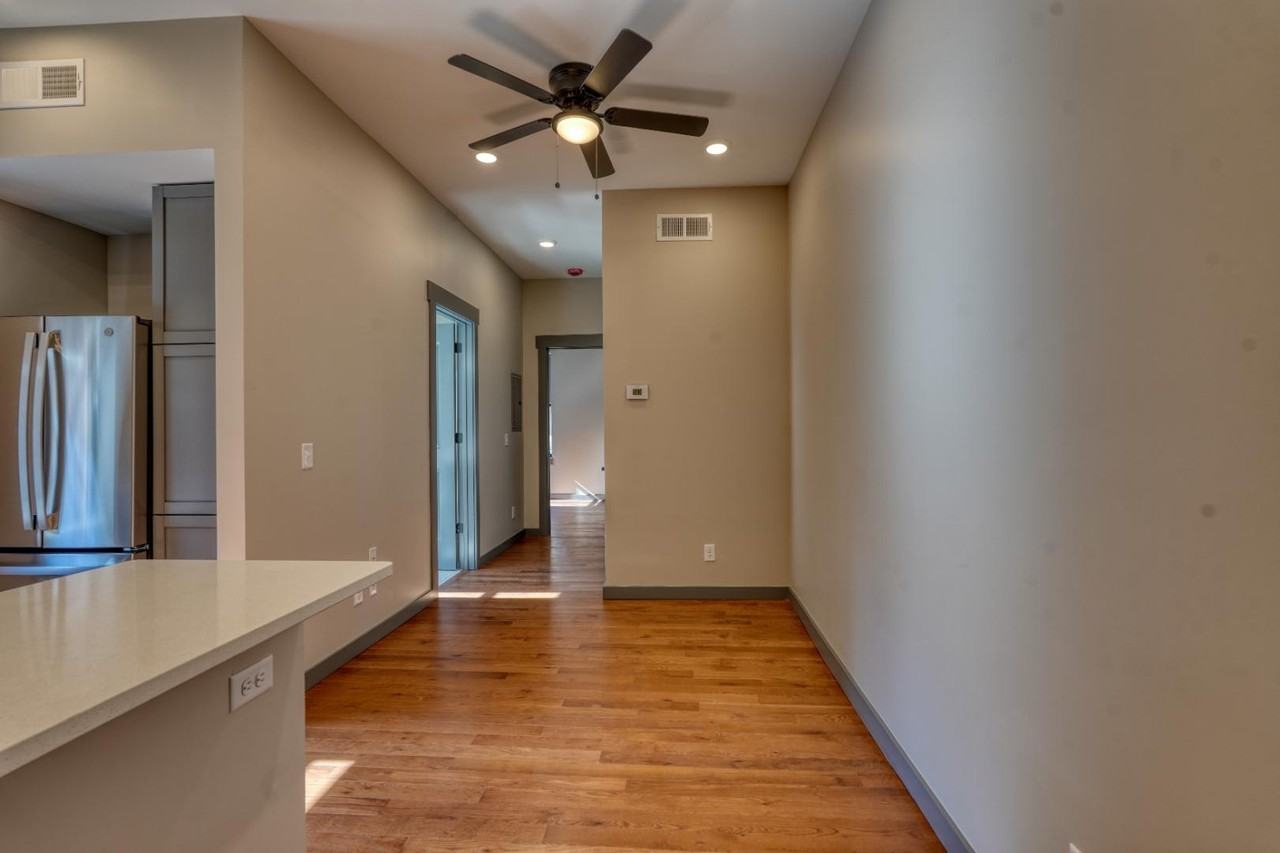 State Ave Lofts - Photo 4 of 21