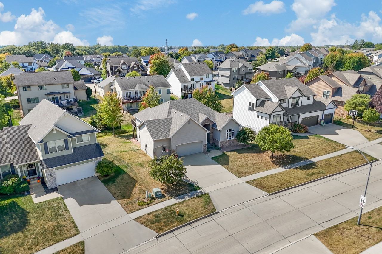 14978 Buena Vista Dr #NA - Photo 4 of 15