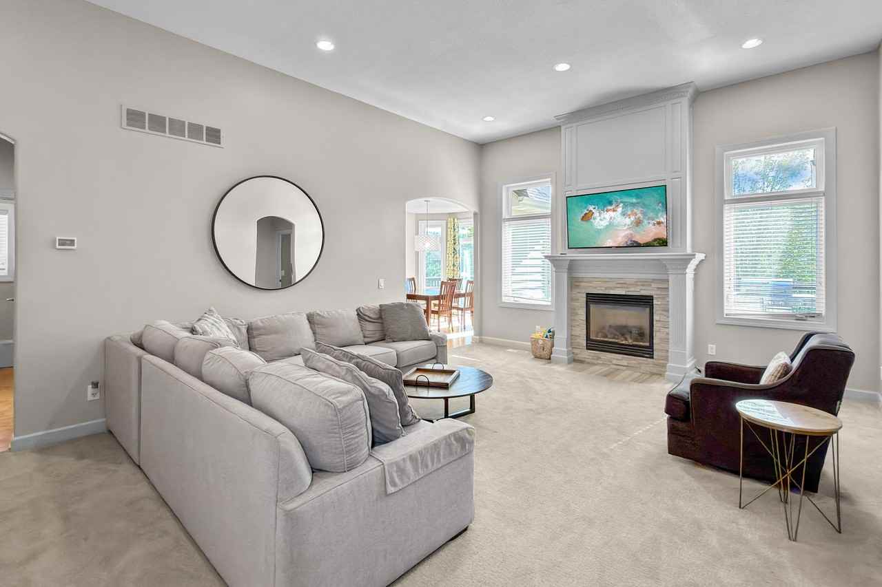 14978 Buena Vista Dr #NA - Photo 7 of 15