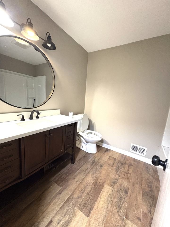 1081 Ragin Ln #NA - Photo 5 of 8