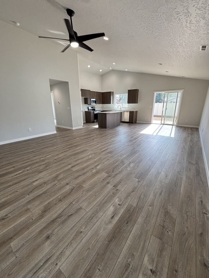 5210 Endicott Dr #NA - Photo 3 of 14