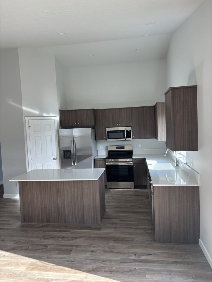 5210 Endicott Dr #NA - Photo 5 of 14